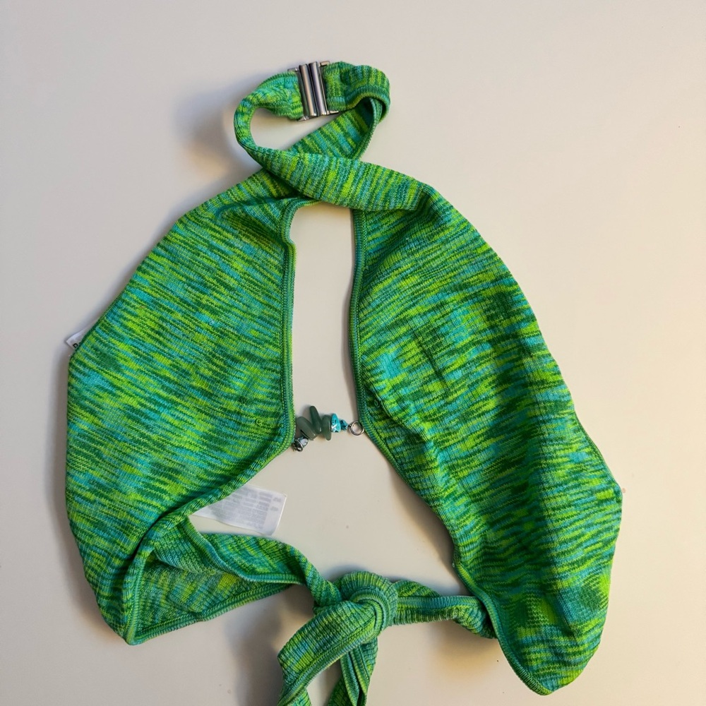 BERSHKA Green Crop top